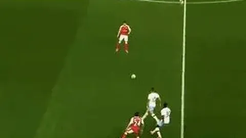 高亭宇勇夺亚冬会速度滑冰男子100米金牌，再创辉煌！