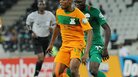 拜仁慕尼黑与斯圖加特战平2-2，穆勒与格納布里各入一球